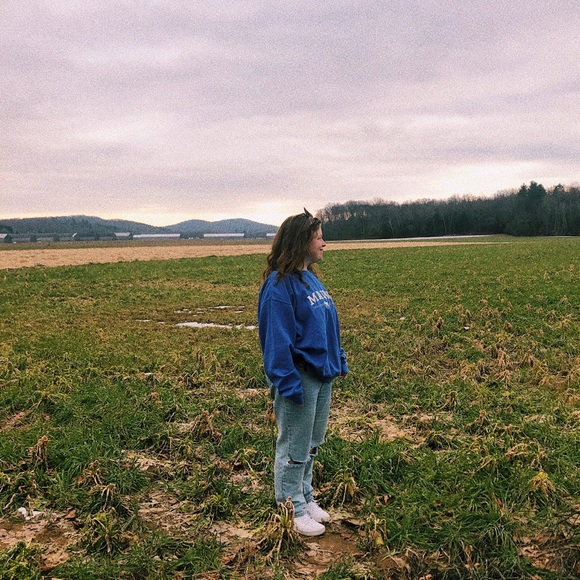 Meet your Posher, Hannah - Picture 4 of 4